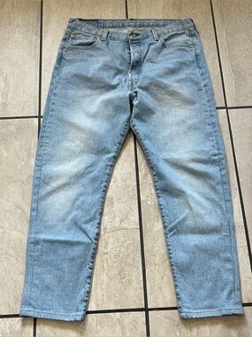 Levi’s 501 Jeans Mens Fits 36x28 Light Blue Tapered Batwing Button Fly (Read)